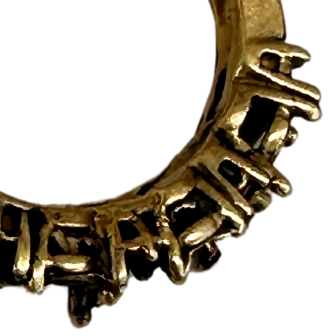 Chimera: Ear-rings a lobo