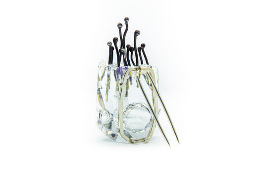 Captive pin #2