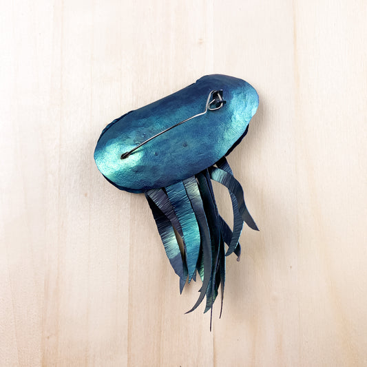 Brooch in Paradise