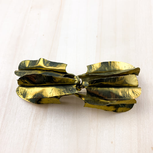 Brooch in Paradise
