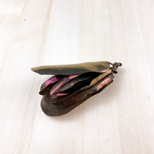 Brooch in Paradise