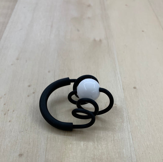 Pearl W ring