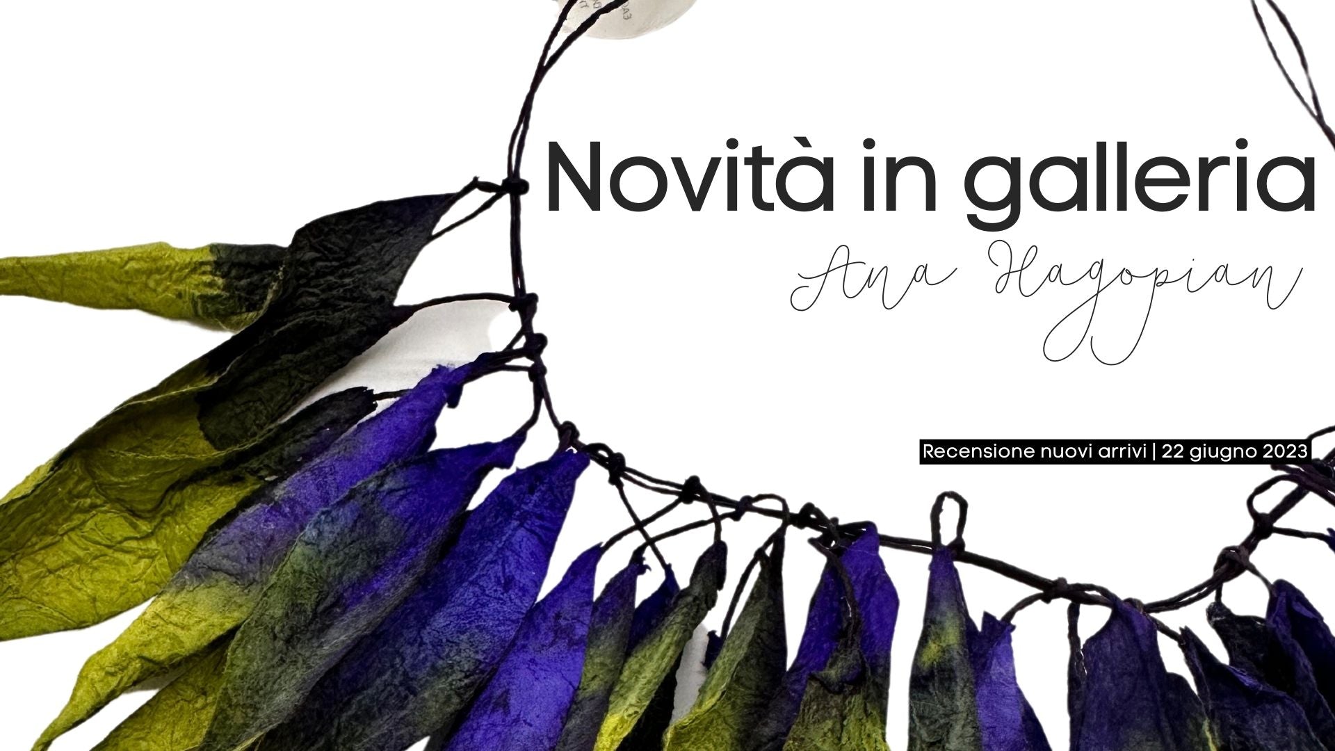 Gioielli di carta artigianale di Ana Hagopian: onde di creatività ispirate alla natura