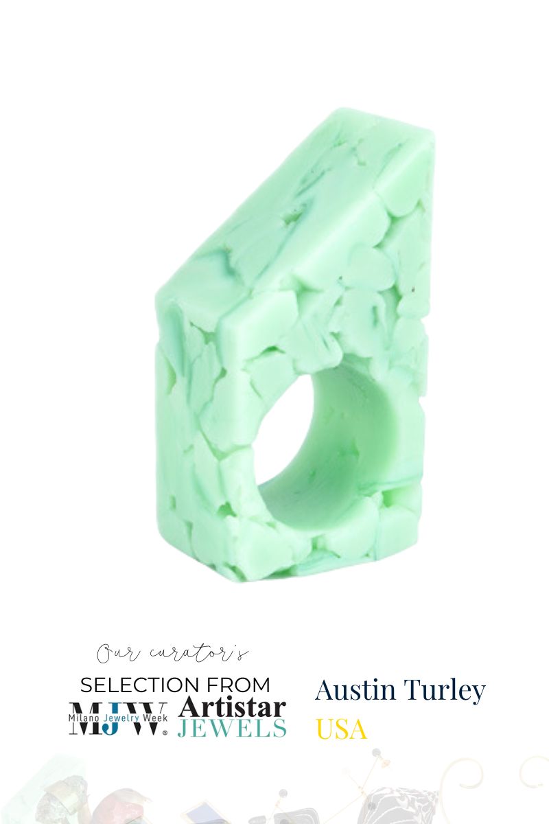 Selezione MJW: Austin Turley: Esploratore delle Complessità del Vetro Fuso