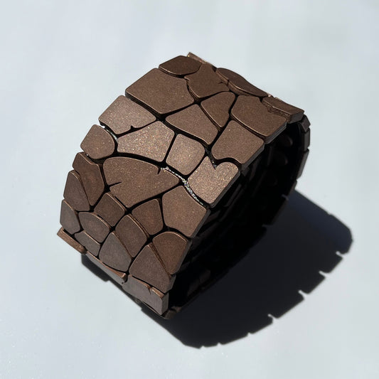 metal crack