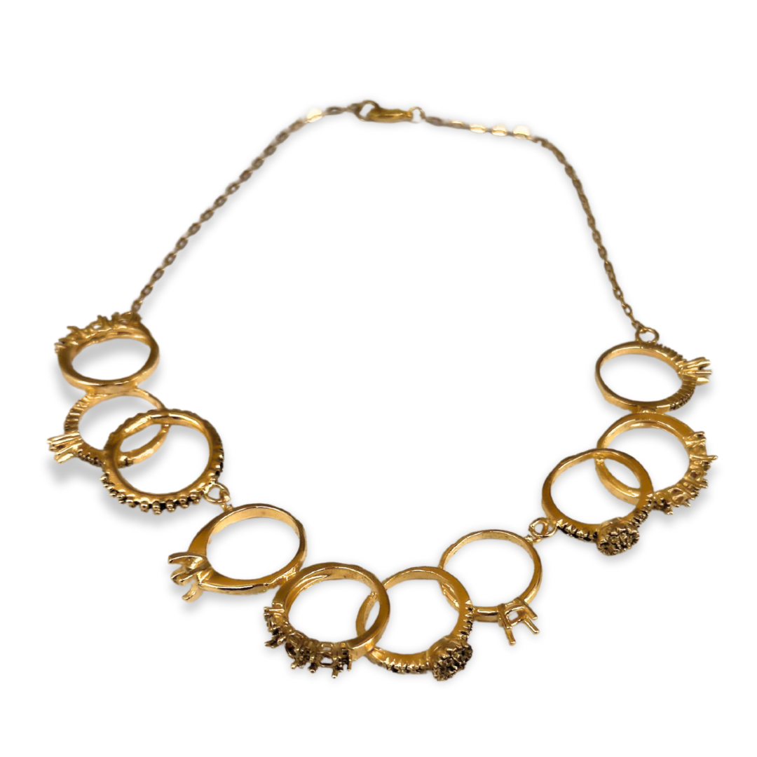 Chimera: collana rings