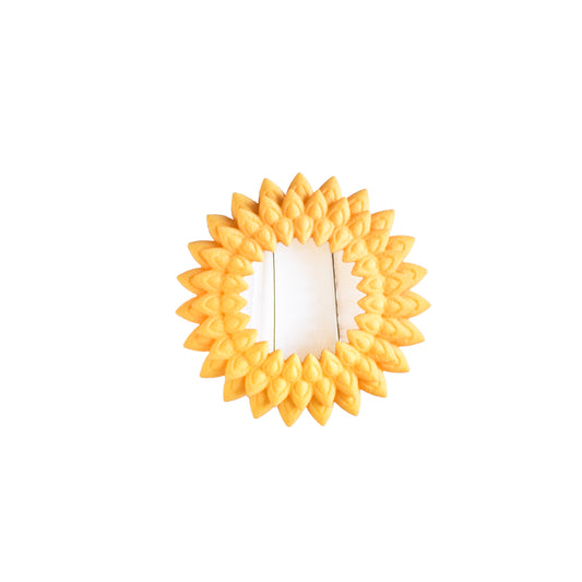 Dahlia brooch