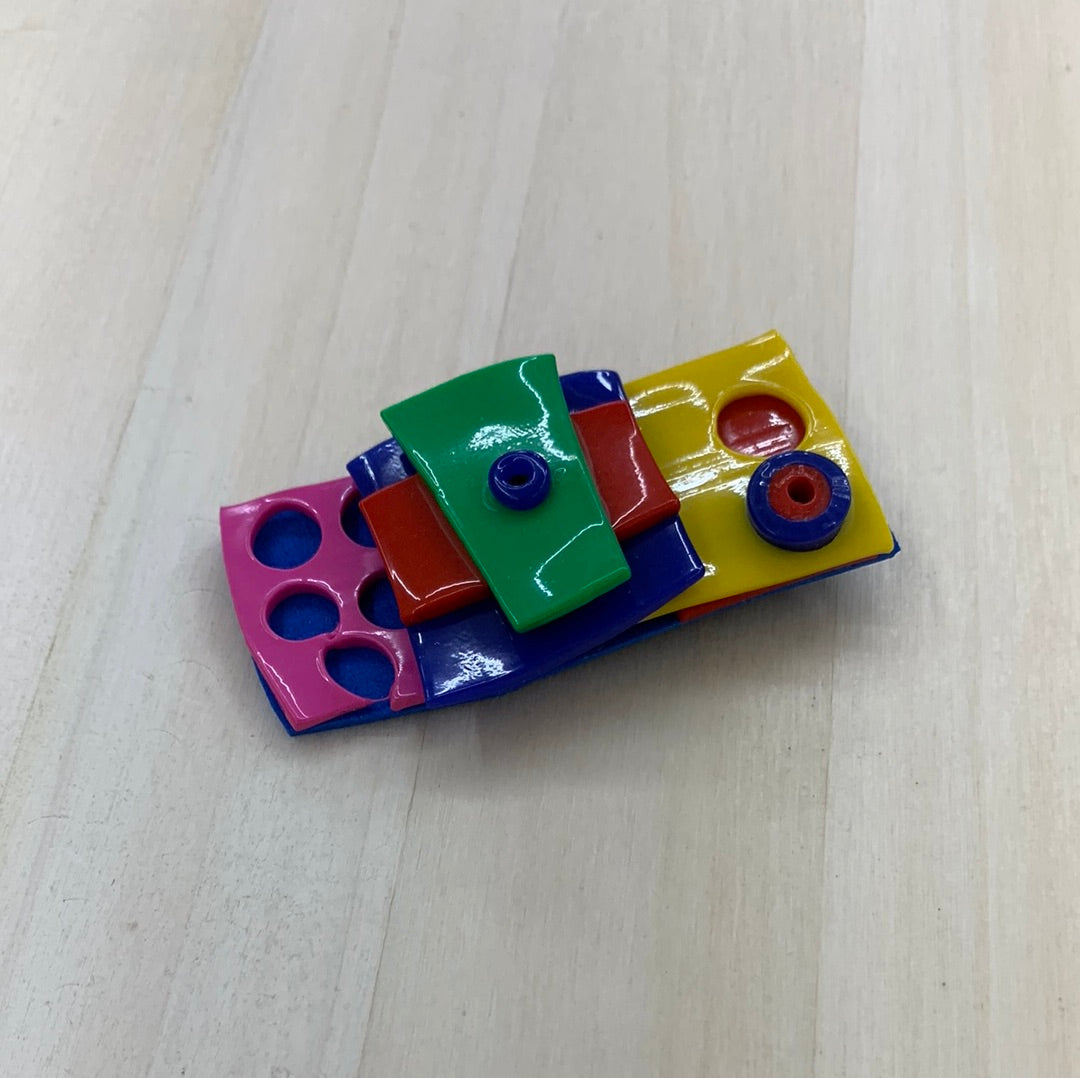 Brooch Abstract figure