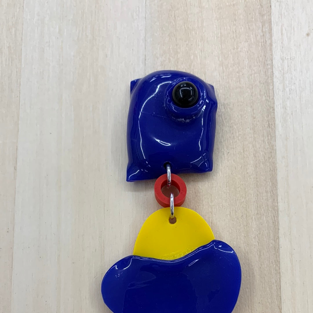 Brooch Abstract figure